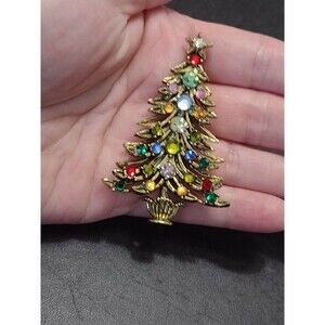*Sale* Vintage Hollycraft Gold Tone Christmas Tree Brooch